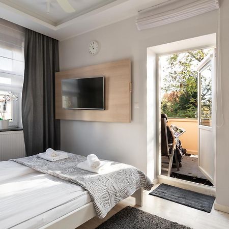 Lion Apartments 소포트 외부 사진