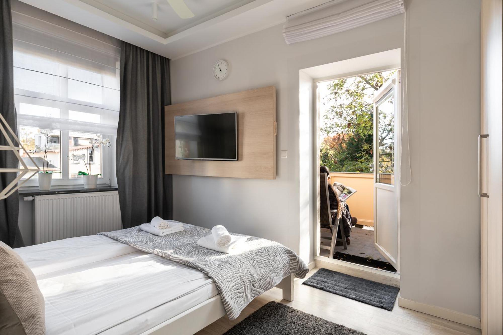 Lion Apartments 소포트 외부 사진